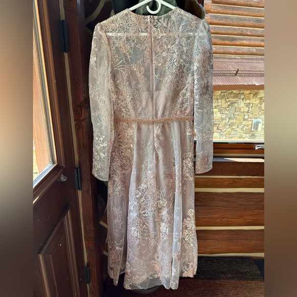 Mac Duggal Illusion Lace A Line Midi Dress - Picture 6 of 8